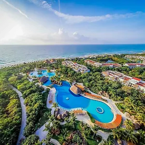 瓦伦丁玛雅帝国成人全包酒店 Playa Paraiso