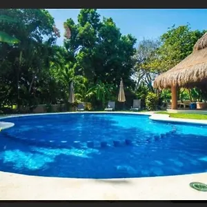 https://villa-ikal.quintano-roohotels.com